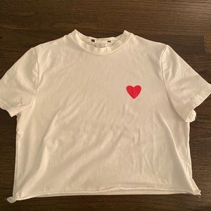 Cropped heart tee